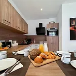 Tivoli 4 - Renovated 2 Bedrooms Appartment, Monaco Border, 5mn From Casino Monte Carlo アパート ボーソレイユ