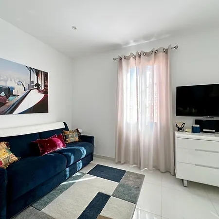 Tivoli 4 - Renovated 2 Bedrooms Appartment, Monaco Border, 5mn From Casino Monte Carlo Apartament *