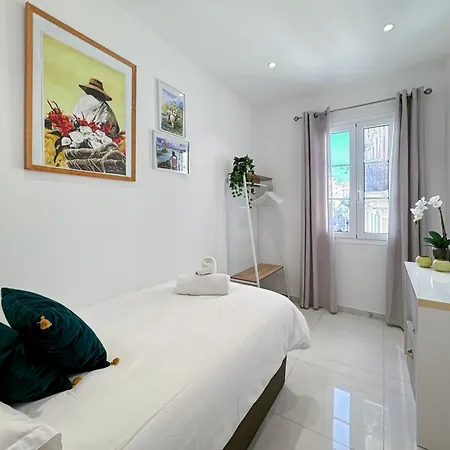Tivoli 4 - Renovated 2 Bedrooms Appartment, Monaco Border, 5mn From Casino Monte Carlo * 博索莱伊