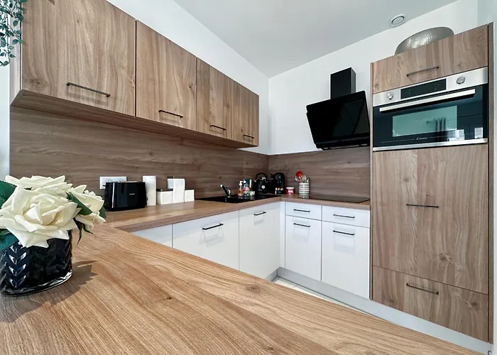 Tivoli 4 - Renovated 2 Bedrooms Appartment, Monaco Border, 5mn From Casino Monte Carlo Beausoleil