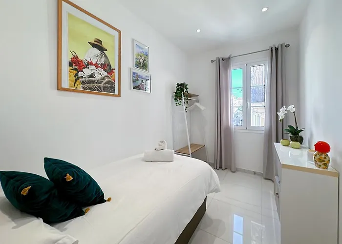 Tivoli 4 - Renovated 2 Bedrooms Appartment, Monaco Border, 5mn From Casino Monte Carlo * Beausoleil